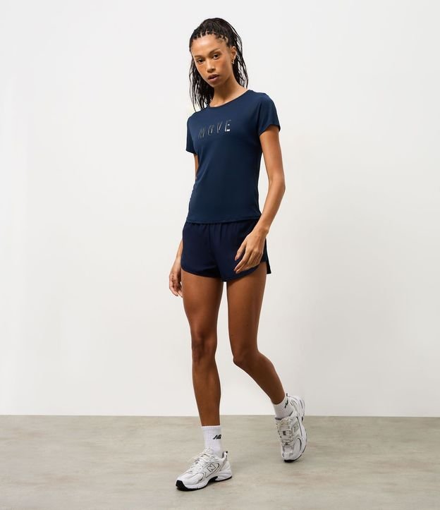 Remera Deportiva con Lettering Aplicado Move 2