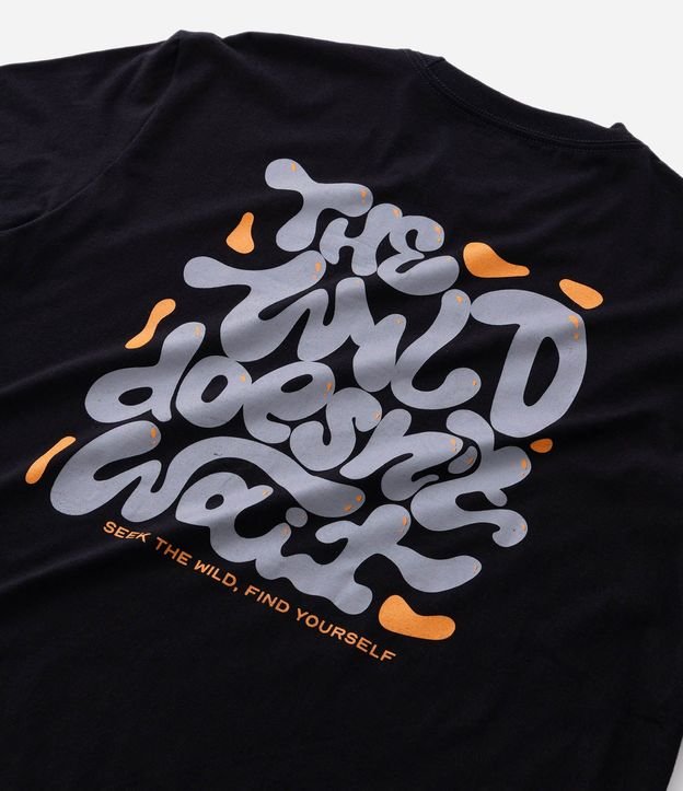 Remera Comfort en Algodón con Estampado Psicodélico The Wild Doesn’t Wait 10