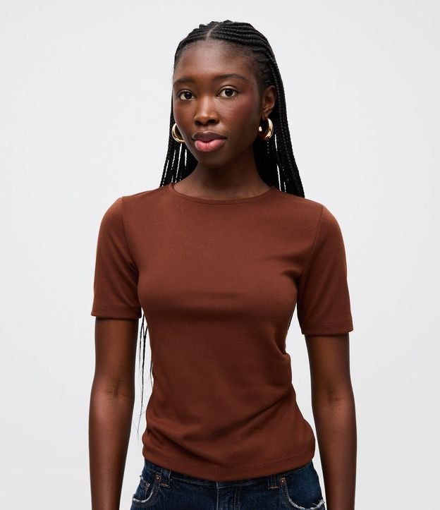 Blusa Manga Corta en Punto Roma con Pliegues Laterales 3