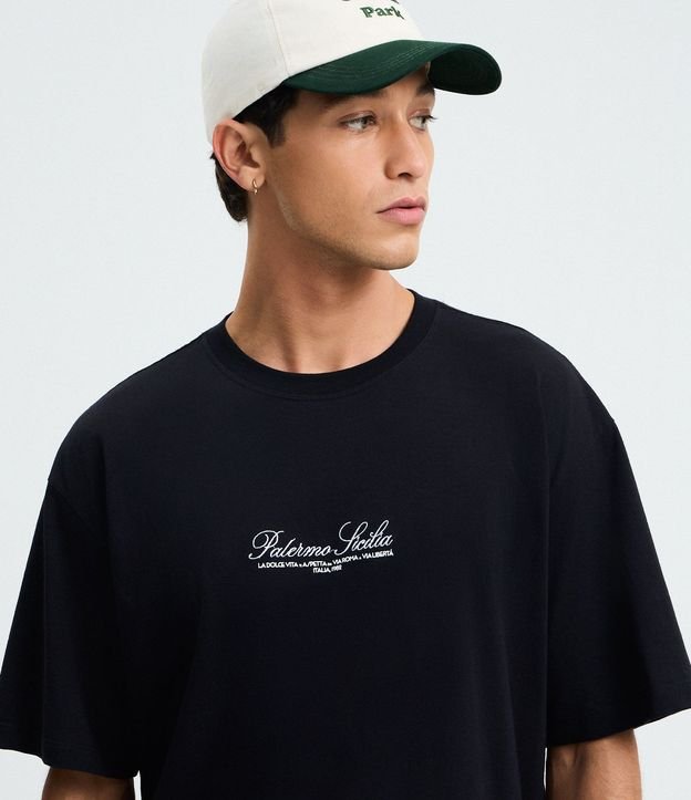 Remera Boxy en Algodón con Lettering Bordado 3