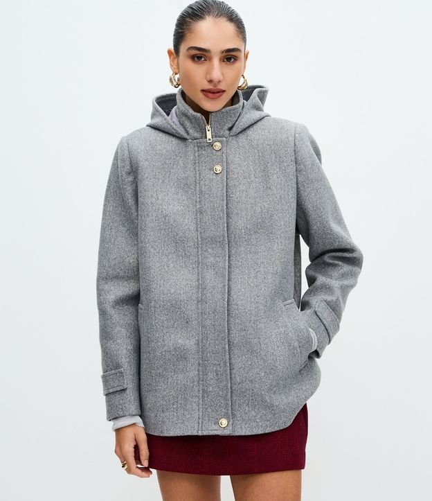 Saco con Capucha y Cuello Alto 4
