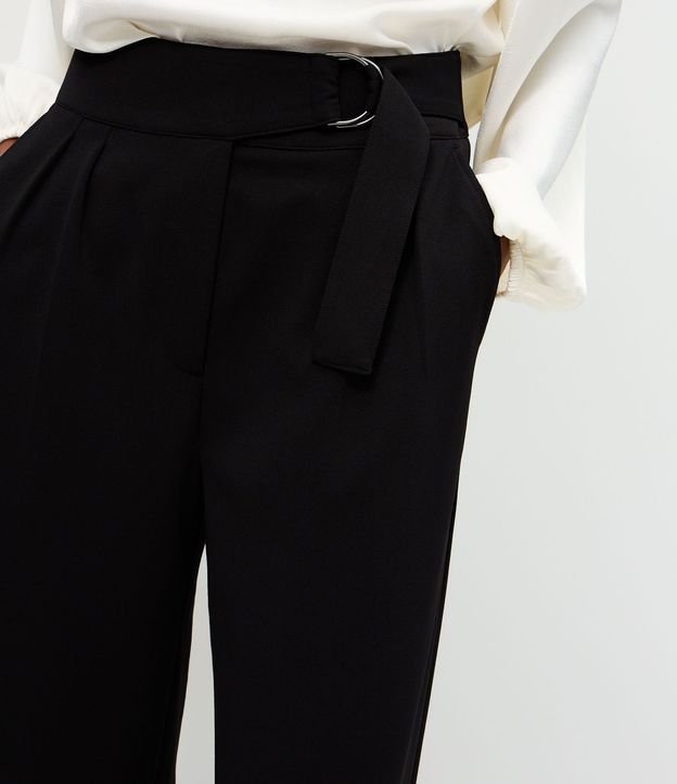 Pantalón Wide en Crepé Cintura con Hebilla 4