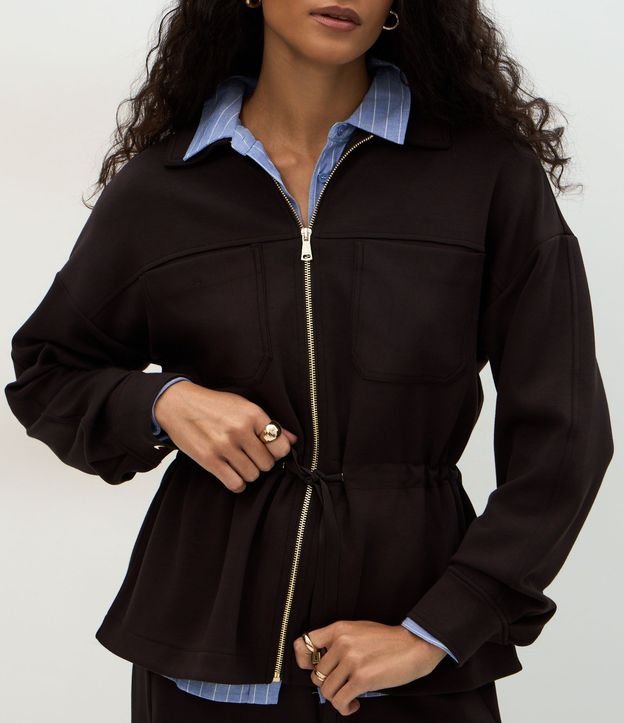 Campera Parka en Modal con Cremallera y Cordón Ajustable 4
