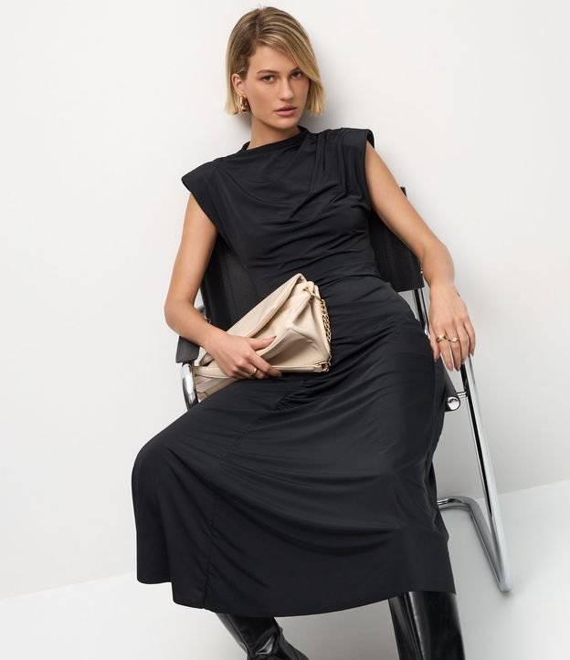 Vestido Midi con Detalle Fruncido Delantero 4