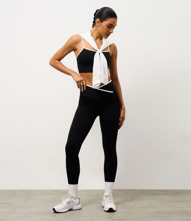 Pantalón Legging Deportiva con Cintura Traspasada y Bies Contrastante 2