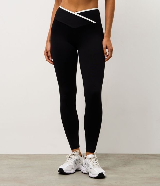 Pantalón Legging Deportiva con Cintura Traspasada y Bies Contrastante 3