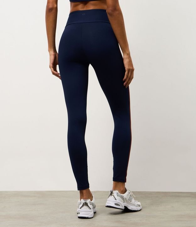 Pantalón Legging Deportiva en Microfibra con Recorte Contrastante 4