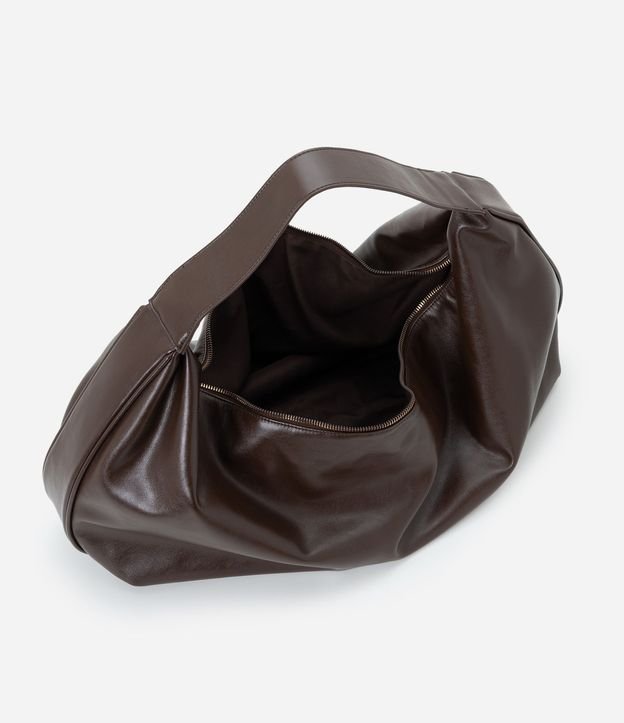 Cartera Hobo Glossy Grande en PU con Asa Ancha 8