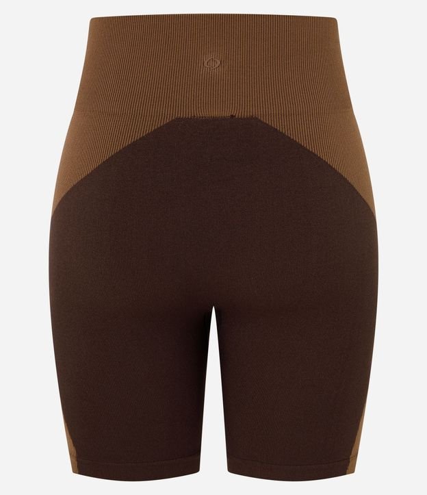 Bermuda Deportiva en Microfibra Seamless con Cintura Traspasado 7