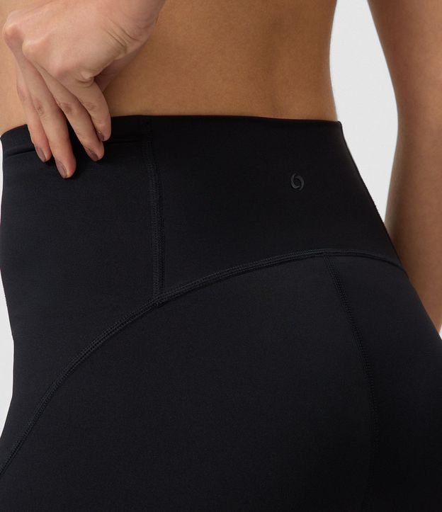 Pantalón Legging Deportiva en Microfibra 4