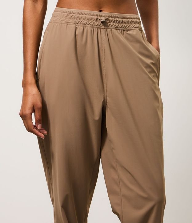 Pantalón Jogger Deportiva en Microfibra con Ajuste no cintura 3