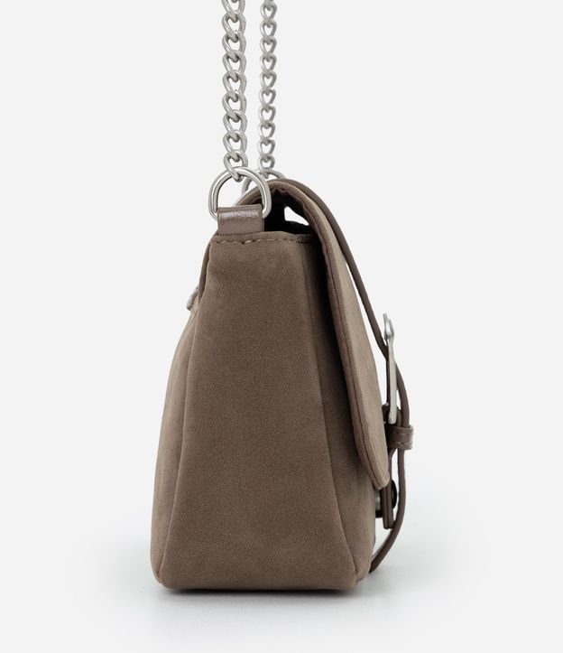 Cartera Transversal Pequeña en Gamuza con Tapa y Asa Larga 3