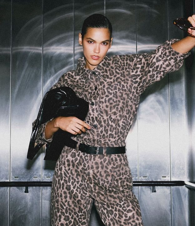 Camisa Oversized en Jeans con Estampa de Animal Print