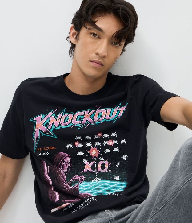 Remera Manga Corta en Algodón con Estampado Knockout