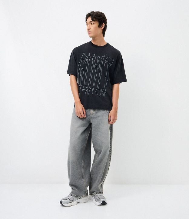 Remera Boxy Manga Corta en Algodón con Lettering Guilt 2