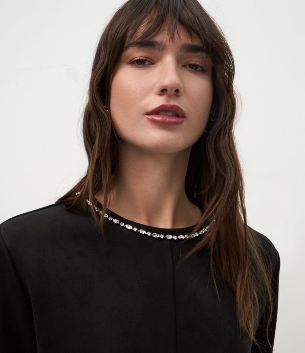 Remera Regular en Gamuza con Brillo en el Cuello 3