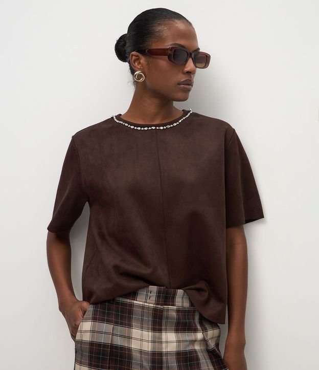Remera Regular en Gamuza con Brillo en el Cuello