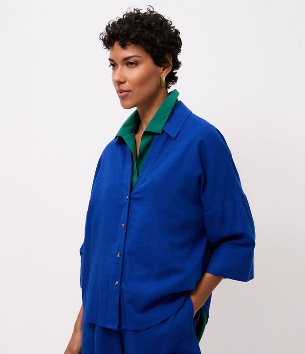 Camisa en Viscolino con Cuello Padre
