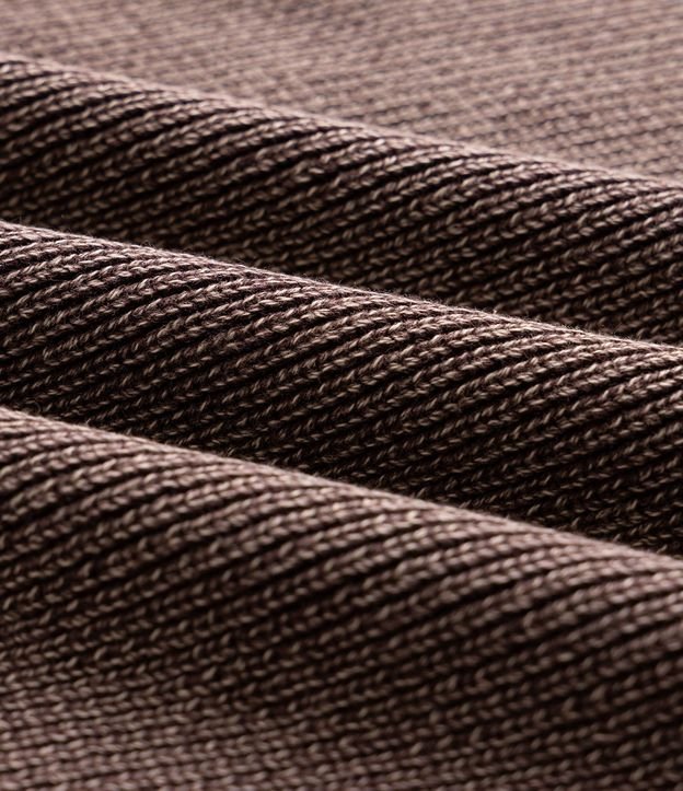 Suéter Punto Leve Marmorizado con Cuello Polo 8