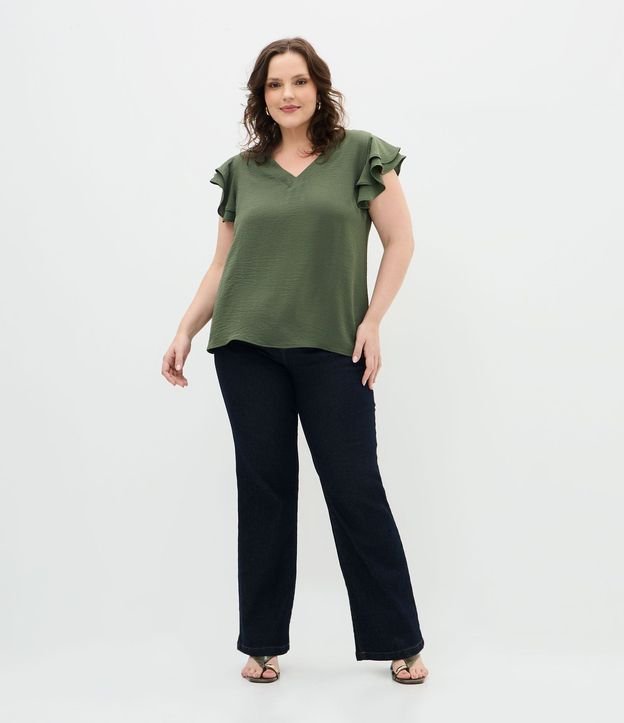 Blusa en Crepé con Volado en el Hombro Curve & Plus Size 2