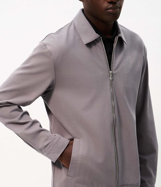 Campera en Sarga con Cremallera y Bolsillos 9