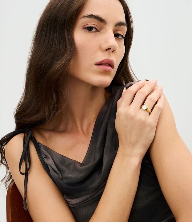 Anillo Metalizado con Madreperla