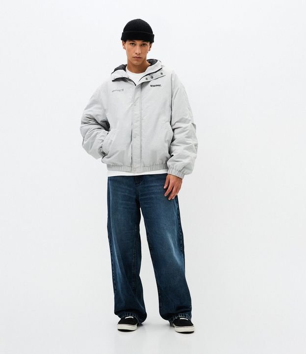 Campera Masculina Bomber Tecnológica con Bordado en el Pecho 2