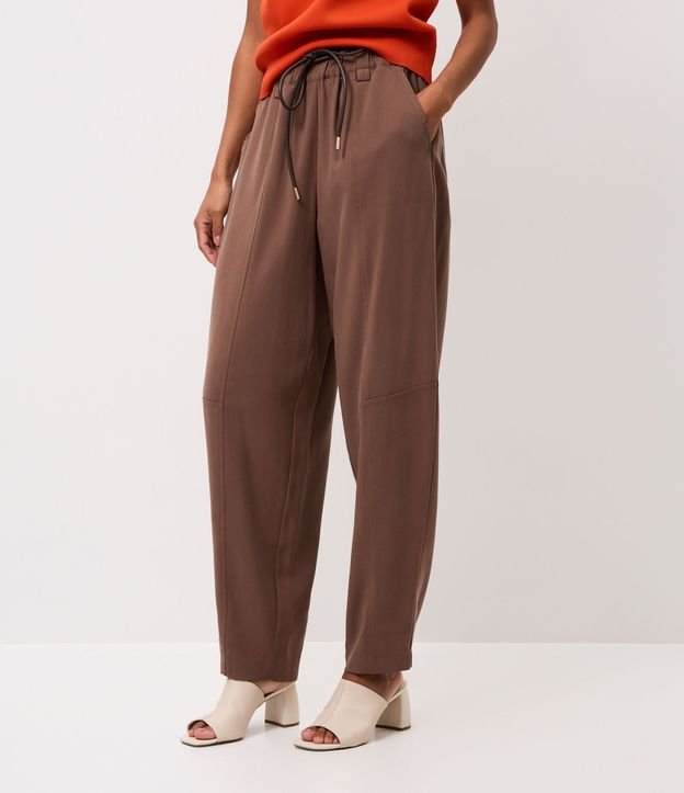 Pantalón Carrot con Cintura Elástica y Cinturón para Lazo 3