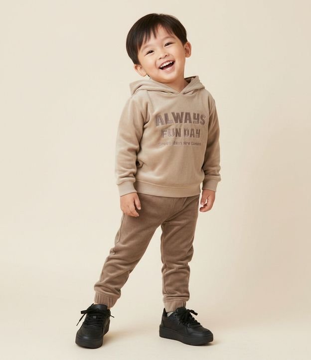 Conjunto Infantil en Fleece con Capucha y Lettering - Talle 1 a 4 años 1
