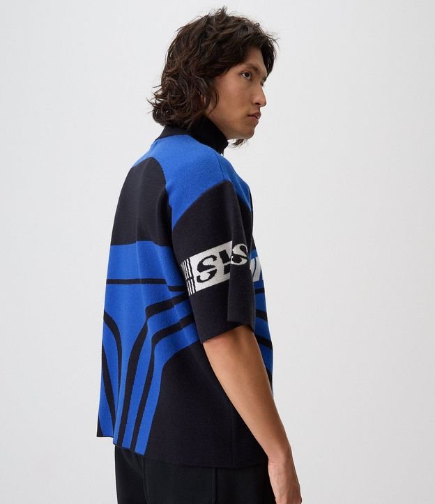 Remera Boxy en Tricolina con Quarter Cremallera y Cuello Polo 3