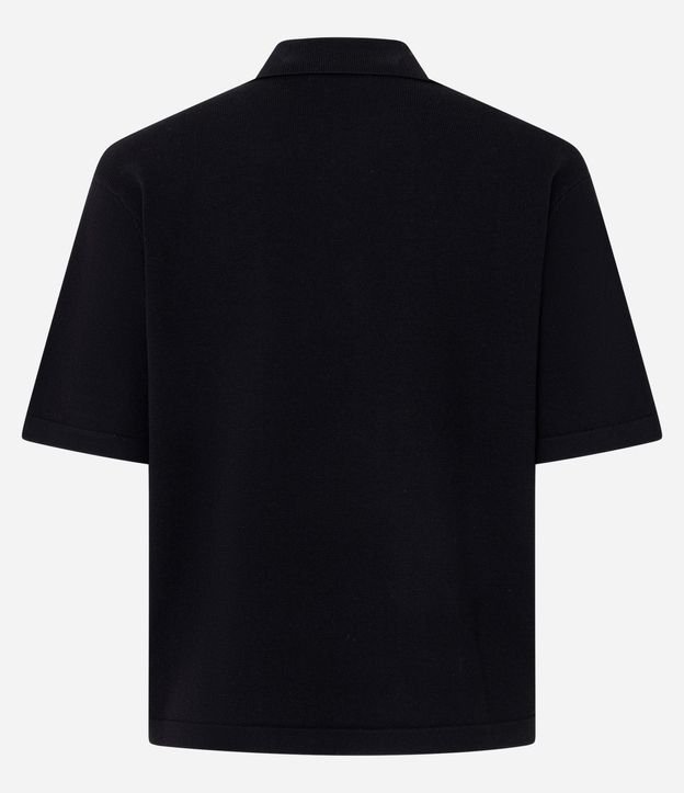 Blusa Corta en Punto con Abotonado Delantero 7