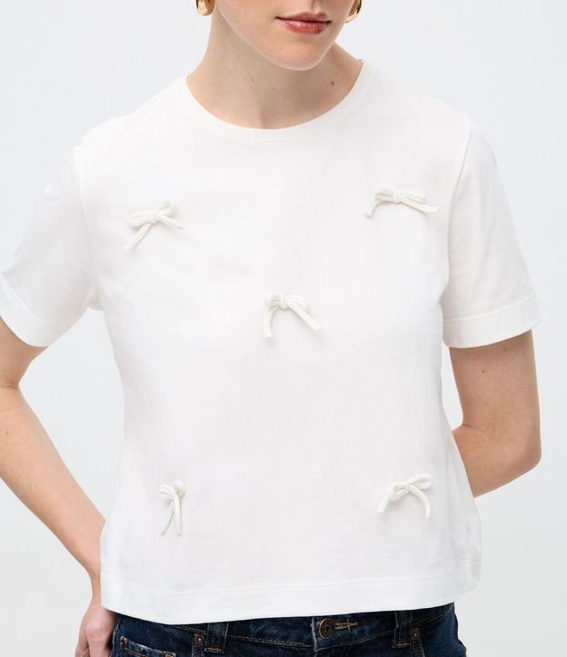 Blusa en Media Malla con Moñitas Aplicados 3