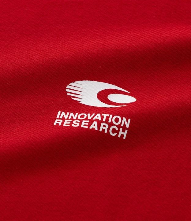 Remera de Algodón con Mangas Cortas y Lettering “Innovation Research” Oversized. 8