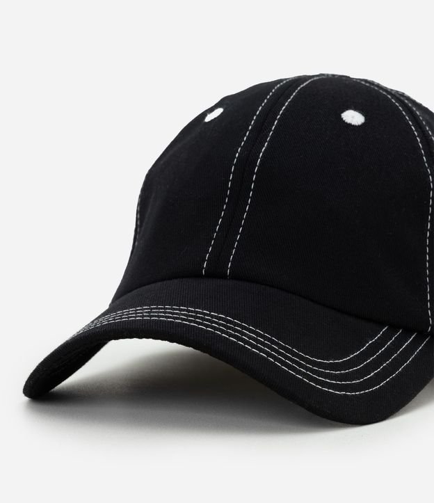 Gorra en Sarga con Lineas Contrastantes 4