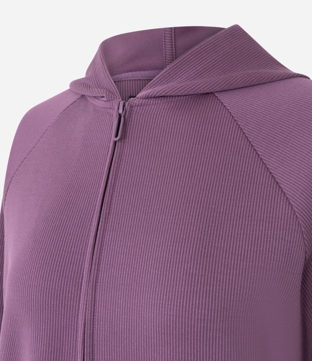 Campera Deportiva en Modal Canelado con Capucha 6