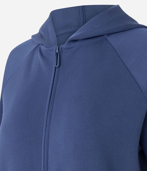 Campera Deportiva en Modal Canelado con Capucha 7