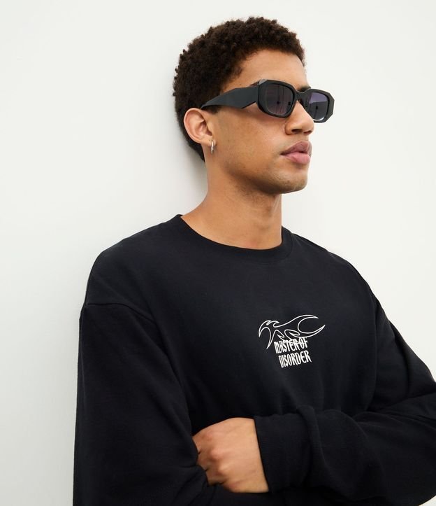 Remera Boxy Manga Larga con Estampa Disorder 2