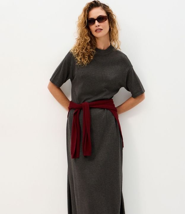 Vestido Midi Amplio en Punto con Manga Corta