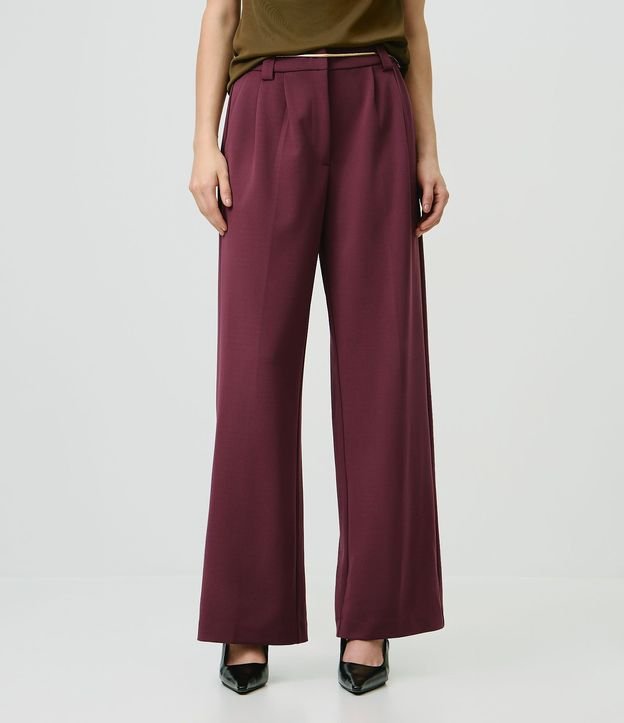 Pantalón Wide en Crepé con Cinturón Cadena 3