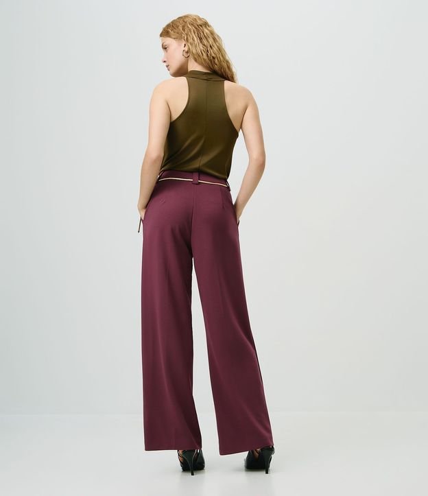Pantalón Wide en Crepé con Cinturón Cadena 4