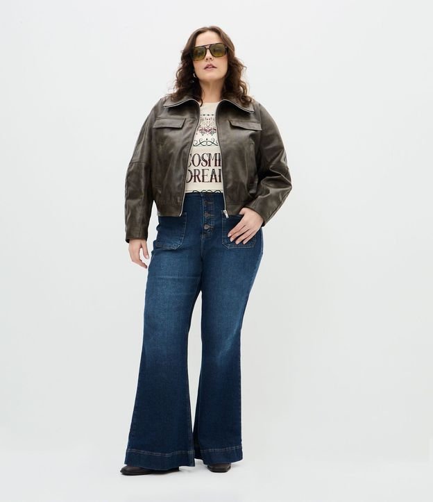 Pantalón Flare en Jeans con Botones Delanteros Curve & Plus Size
