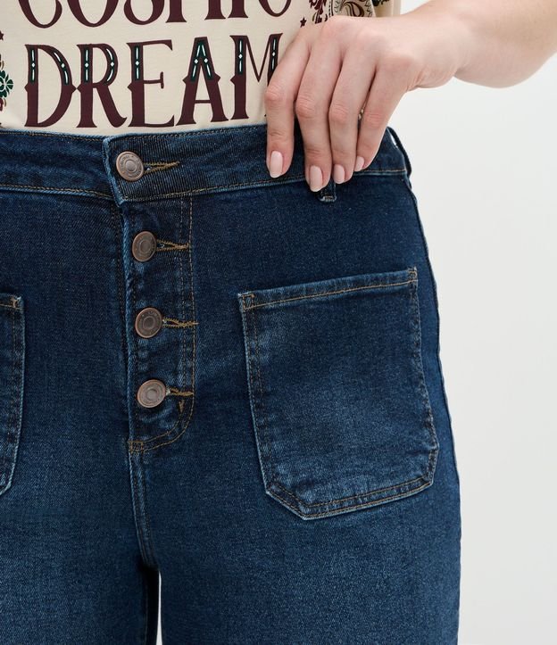 Pantalón Flare en Jeans con Botones Delanteros Curve & Plus Size 3