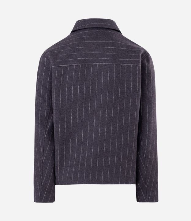 Campera Regular en Polivelour con Raya de Tiza 10