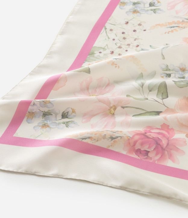 Pañuelo Satinado Para Regalar con Estampado Floral 2