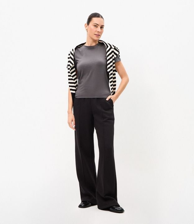 Blusa en Rib con Cuello Redondo 2