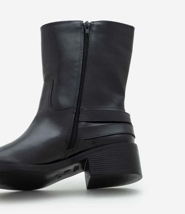 Bota Caña Corta en PU con Salto Bloco 4