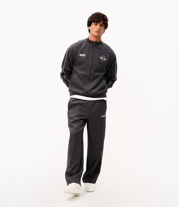 Campera Helanca Raya de Tiza con Bordado 2