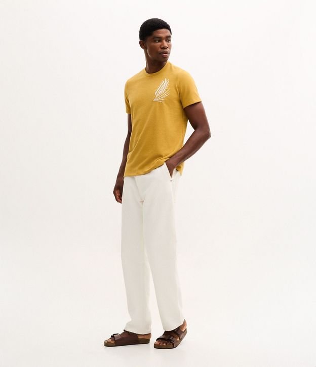 Remera Masculina Manga Larga con Bordado de Follajes 2