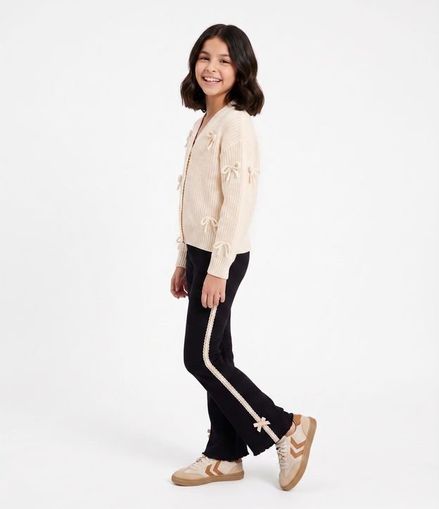 Cardigan Infantil en Punto con Lacitos Aplicados – Talle 5 a 14 años 2