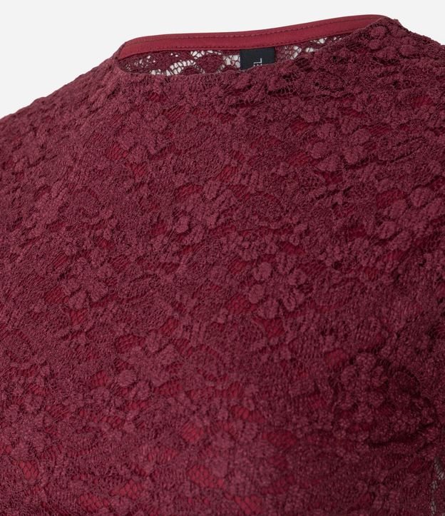 Blusa en Encaje con Textura Vazada en la Espalda 6